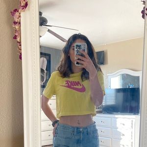 Nike Crop Top